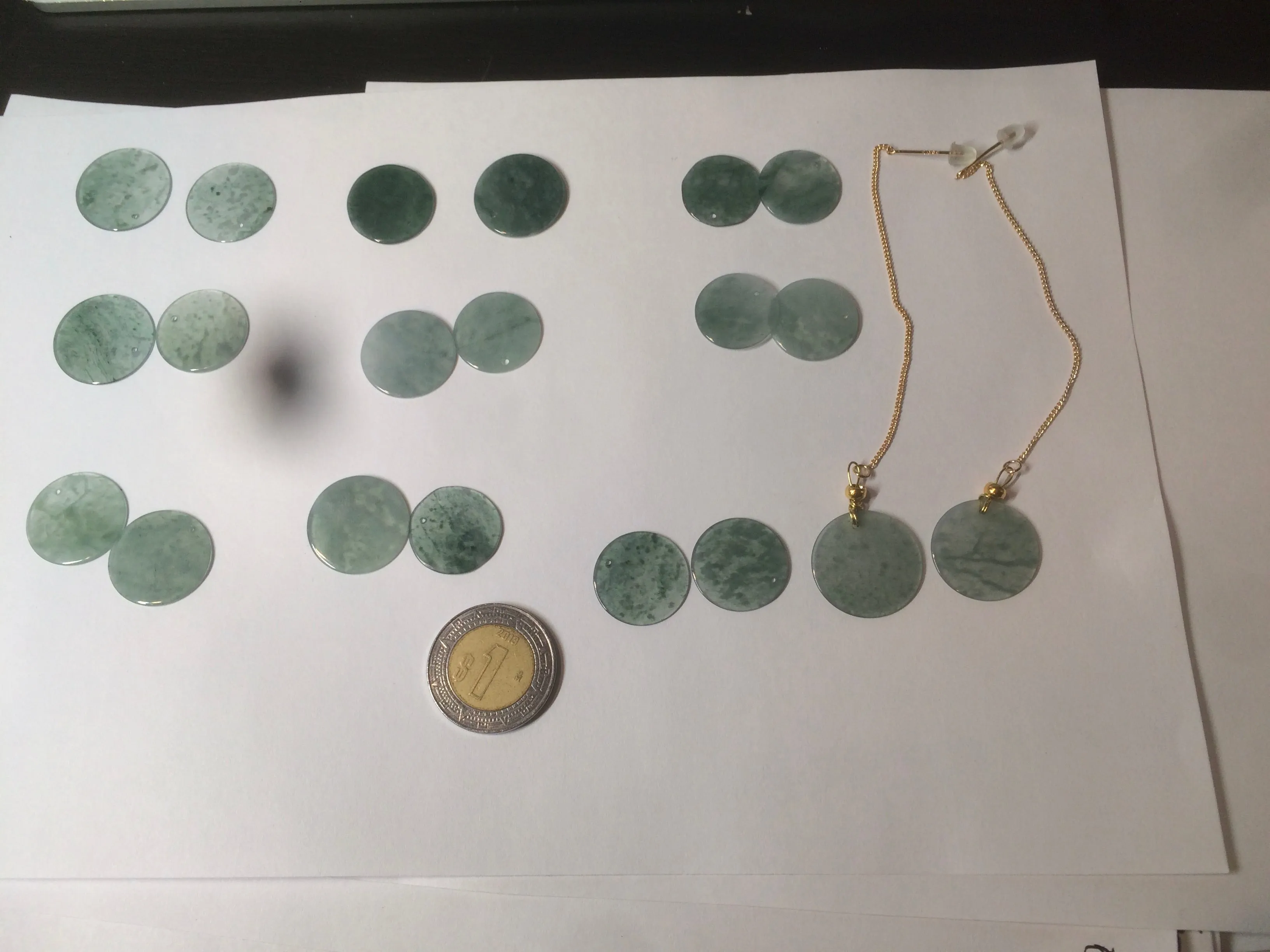 100% Natural icy watery blue/green/gray plate (蝉翼) dangling Guatemala jadeite Jade earring S46