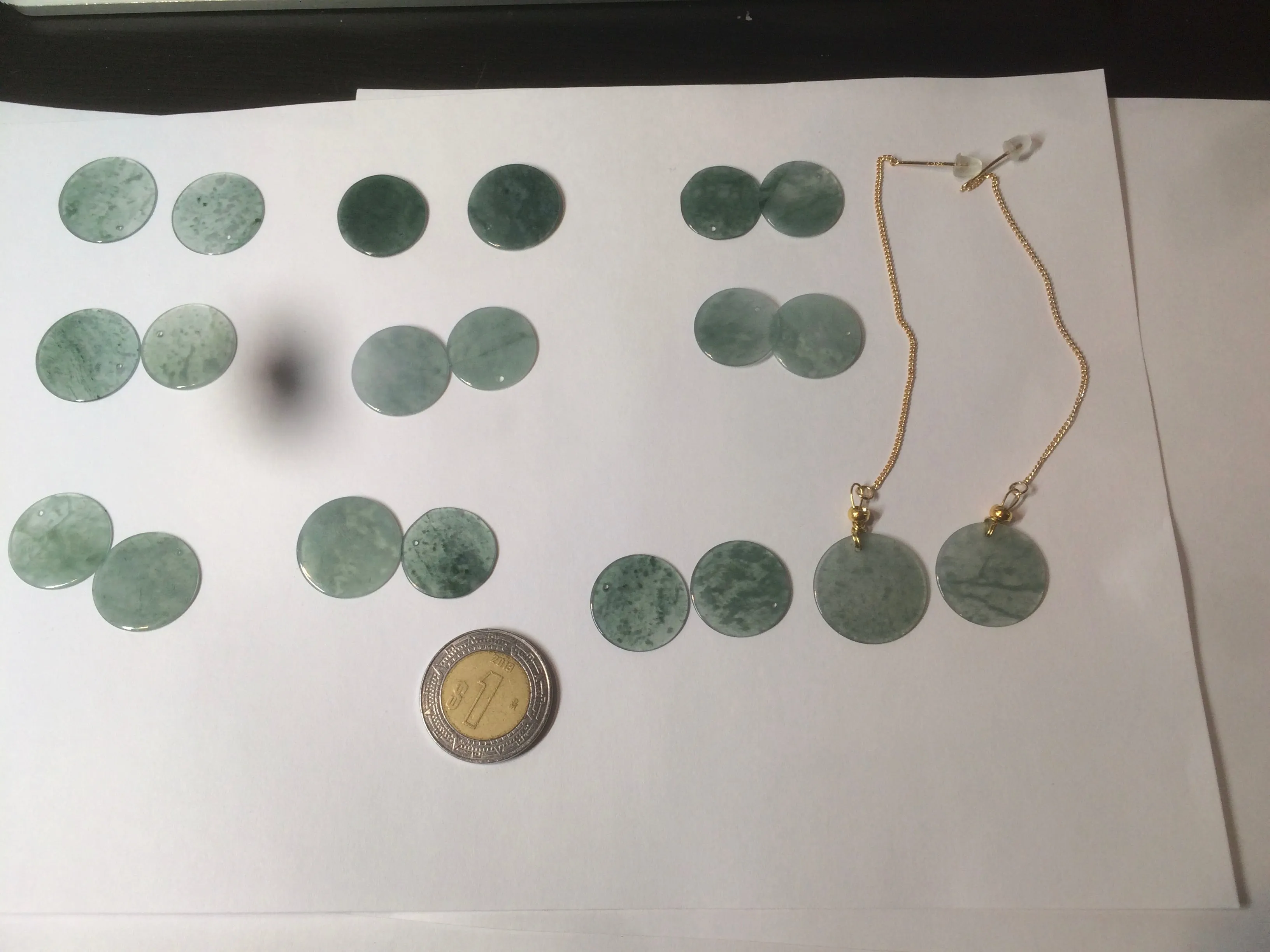 100% Natural icy watery blue/green/gray plate (蝉翼) dangling Guatemala jadeite Jade earring S46