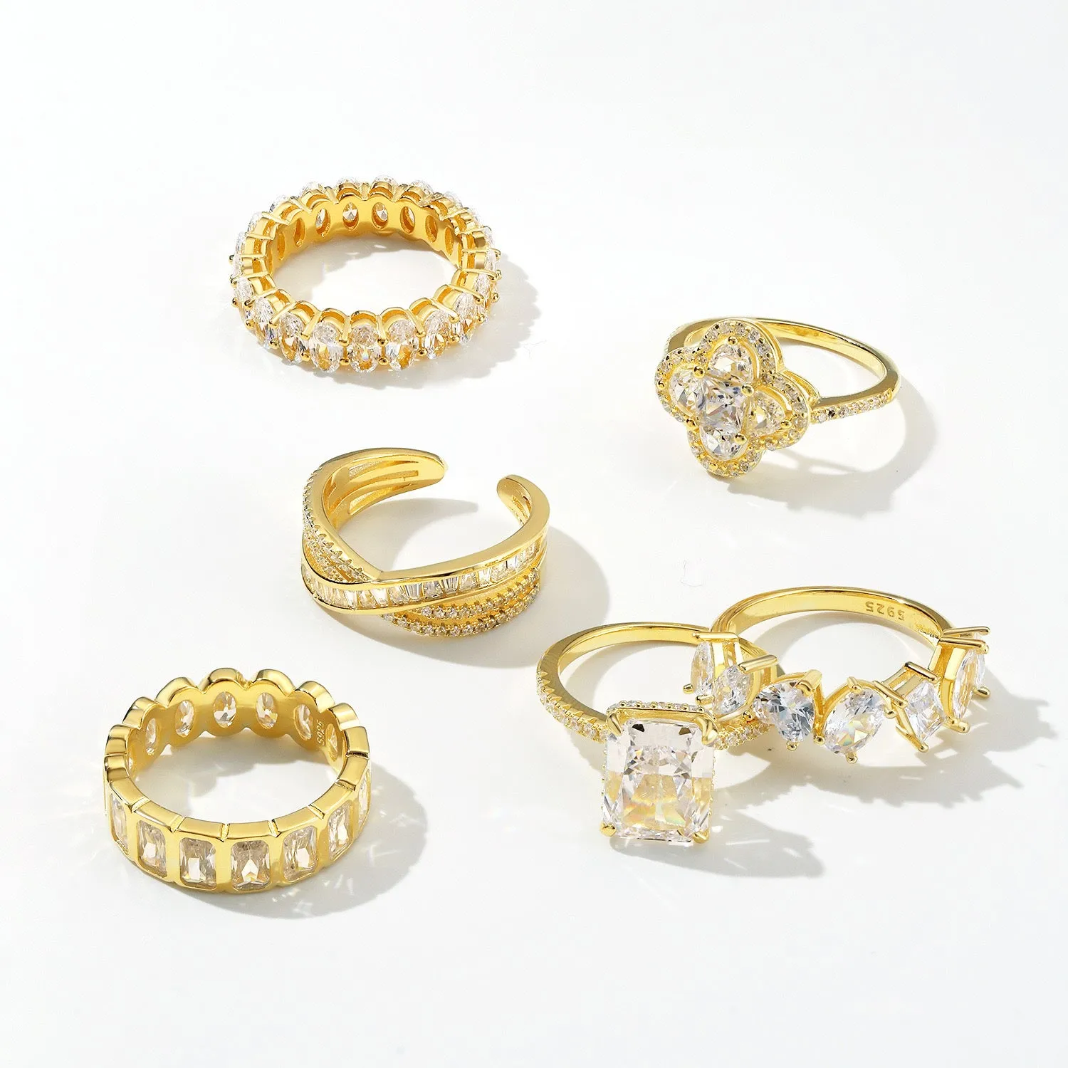 Diamond White Oval Cut Eternity Wedding Band - Gold
