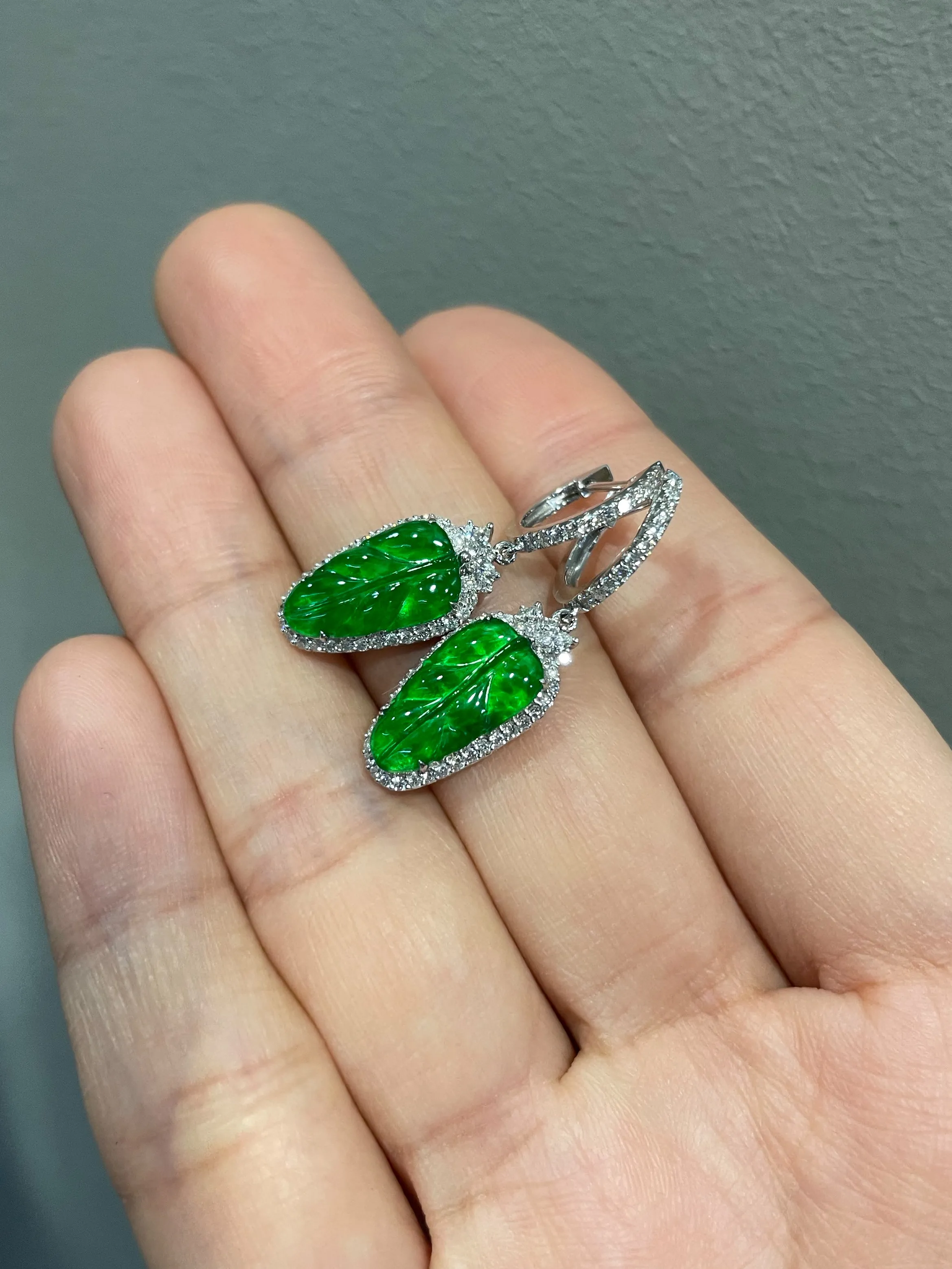 Green Jade Earrings - Leaf Carvings (NJE036)