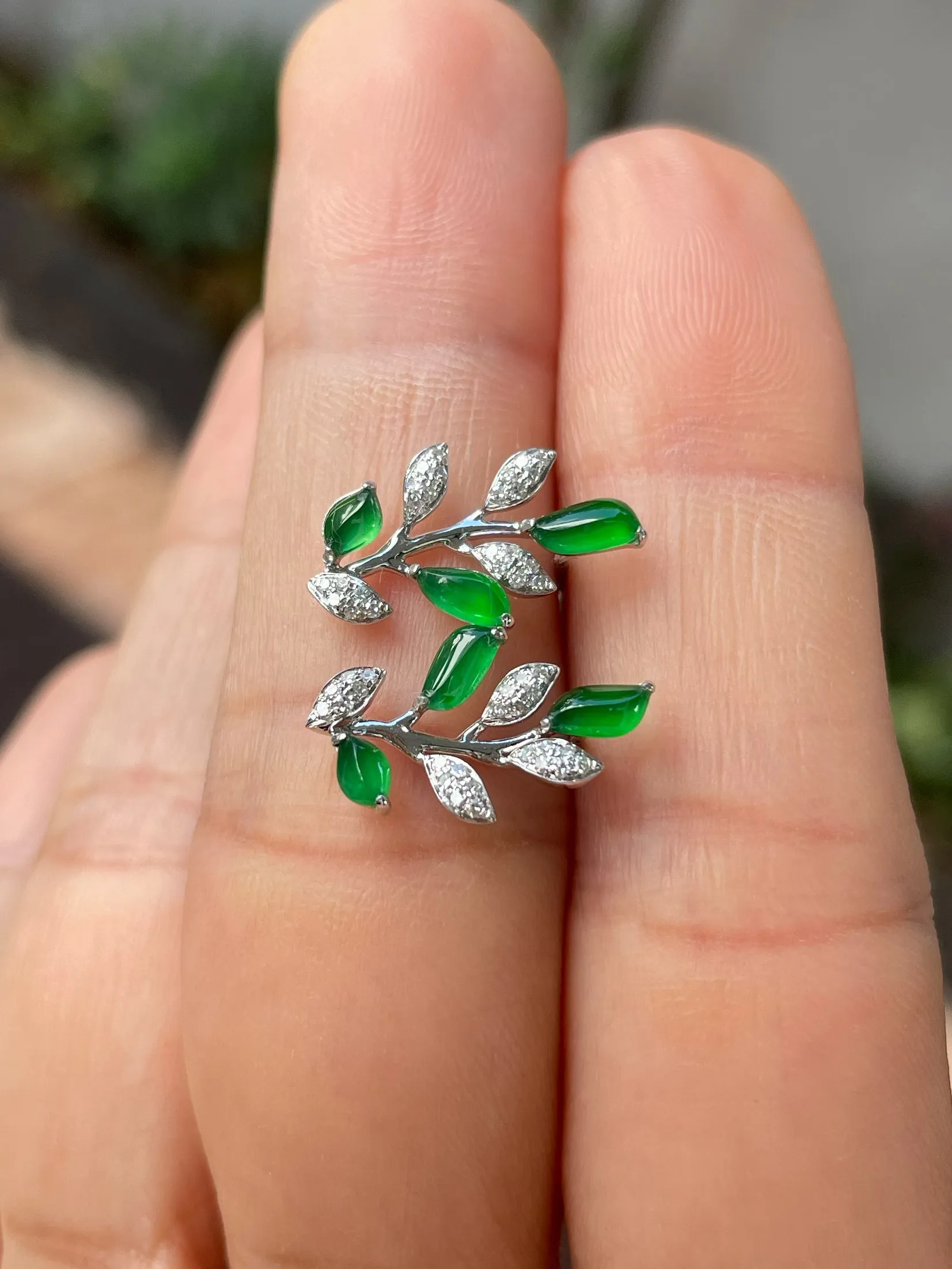 Green Jade Earrings - Leaf (NJE047)