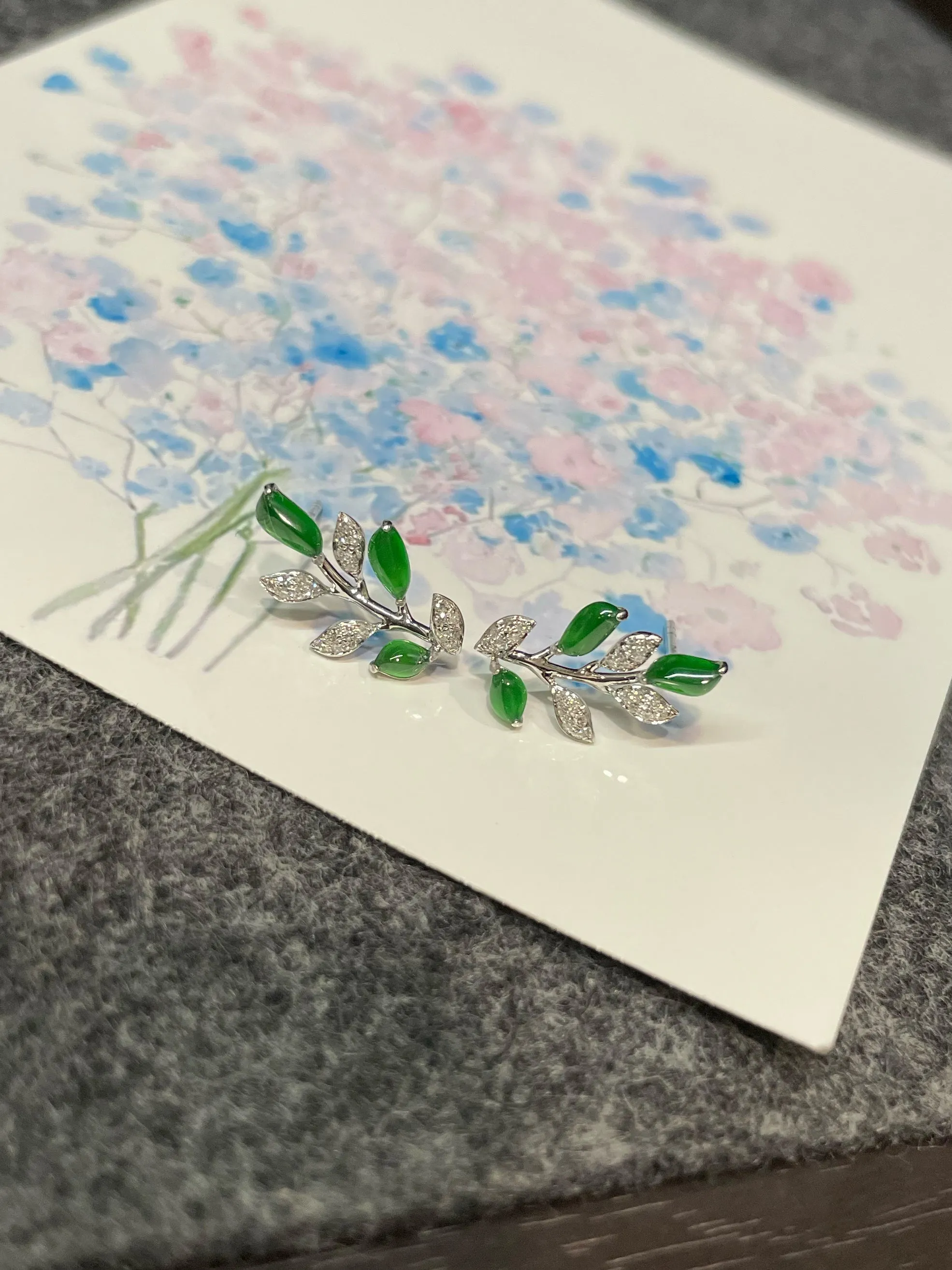 Green Jade Earrings - Leaf (NJE047)