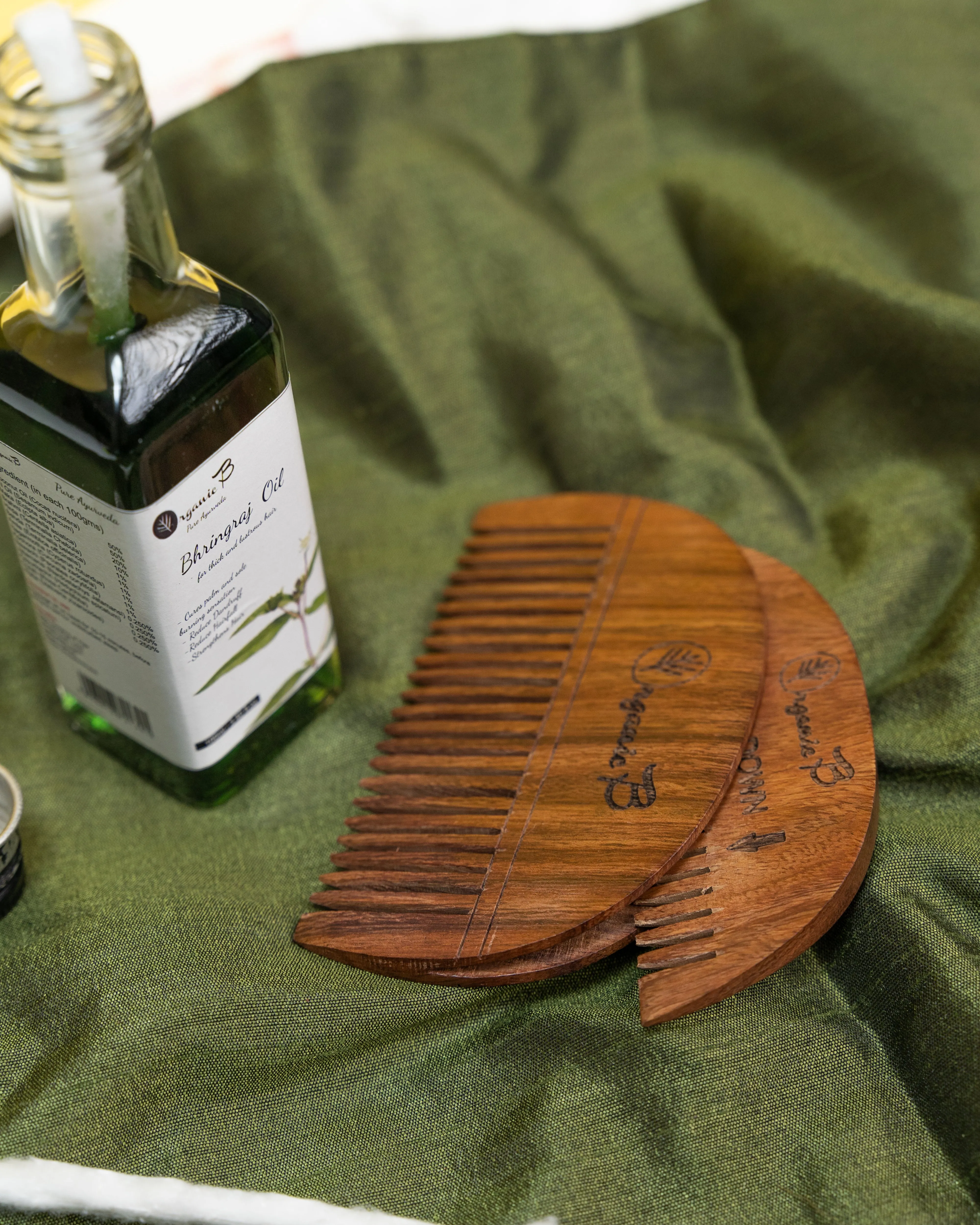 Sheesham Comb with Oil Holes (Wooden Oil Applicator)