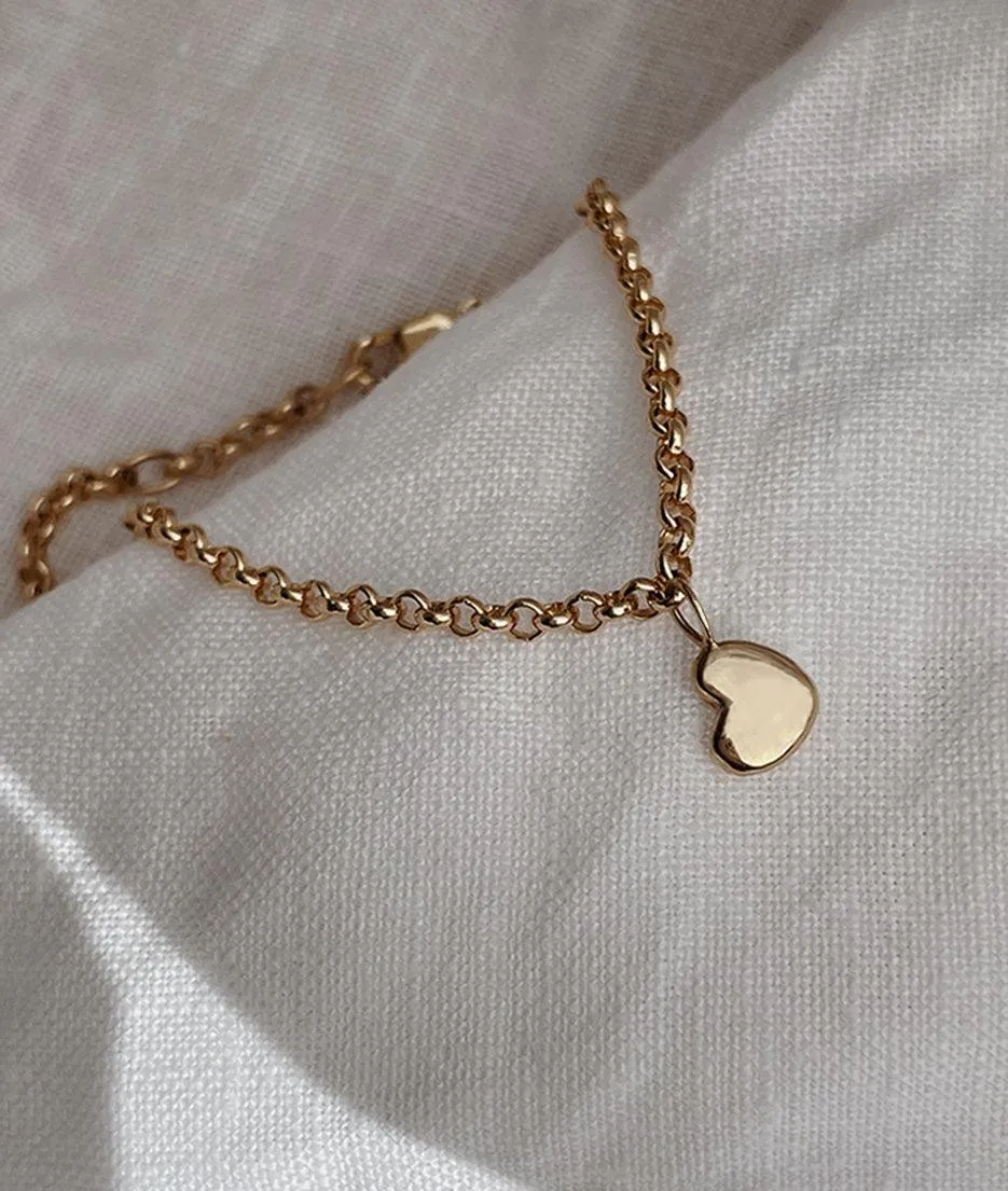 Tiny Heart of Gold Charm bracelet