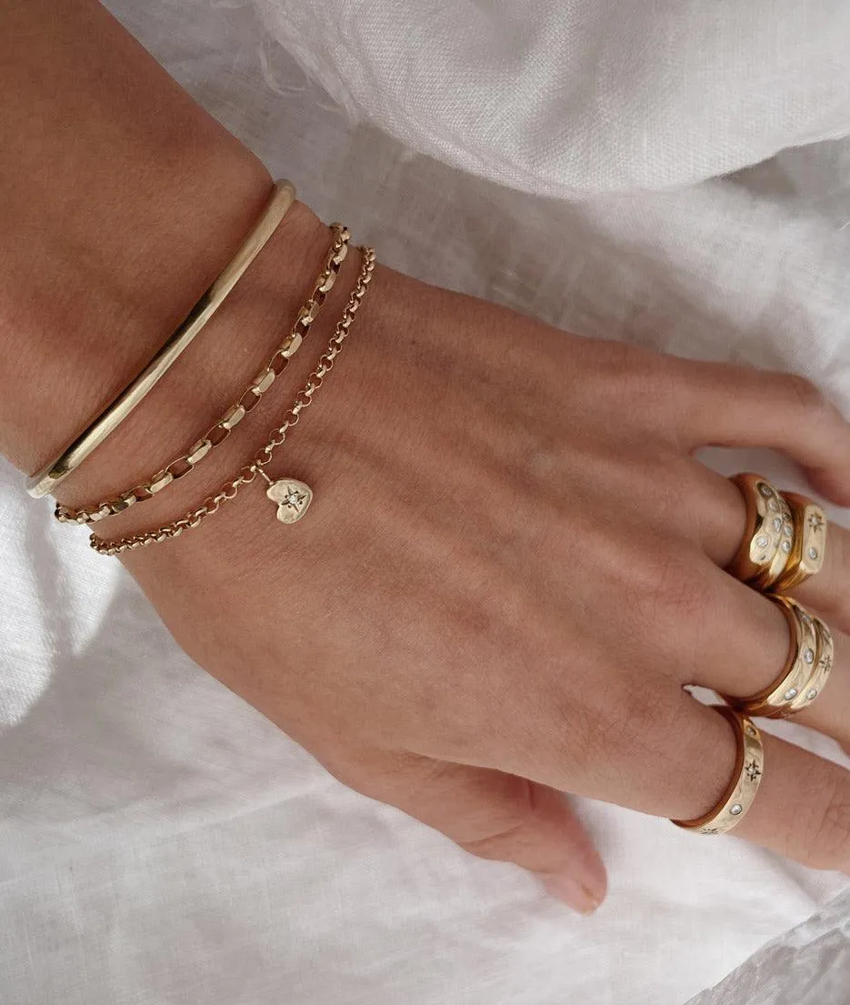 Tiny Heart of Gold Charm bracelet