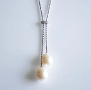 Vintage Generation Lariat Pearl Necklace