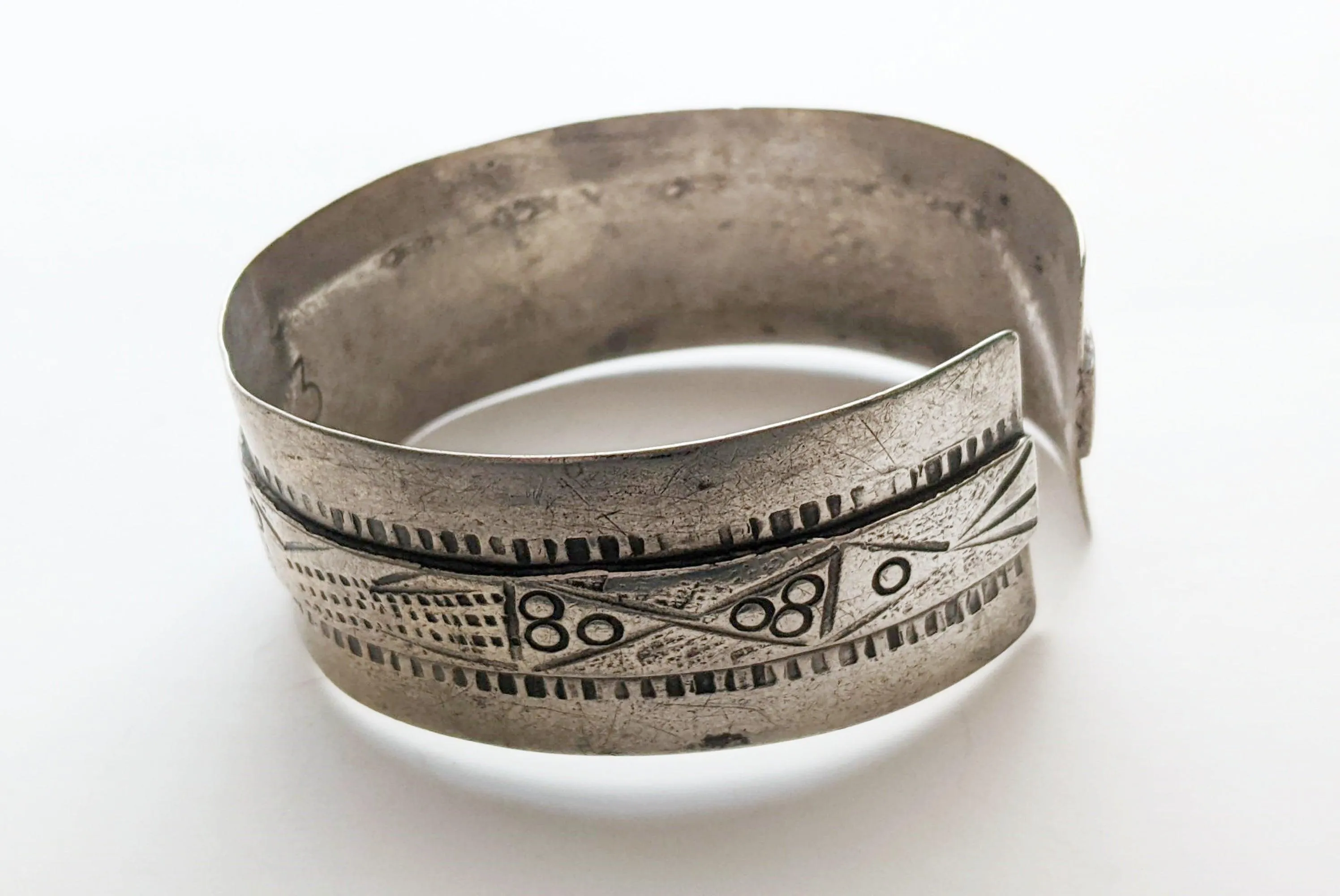 Vintage Silver Berber Tunisian or Egyptian Bracelet